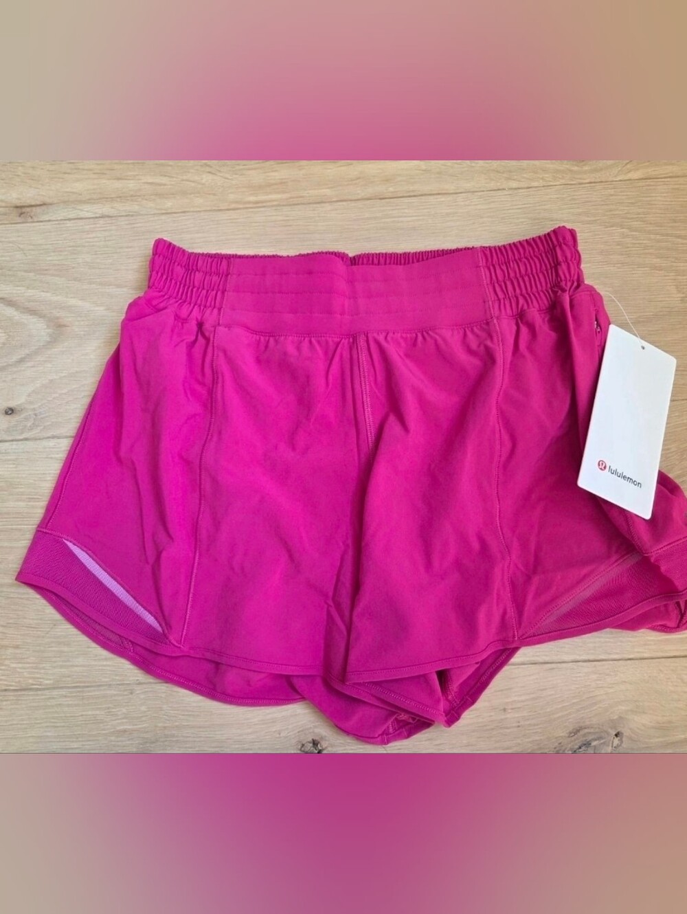 Lululemon Hotty Hot High-Rise Lined Short 4" Size 8 Pink Flare